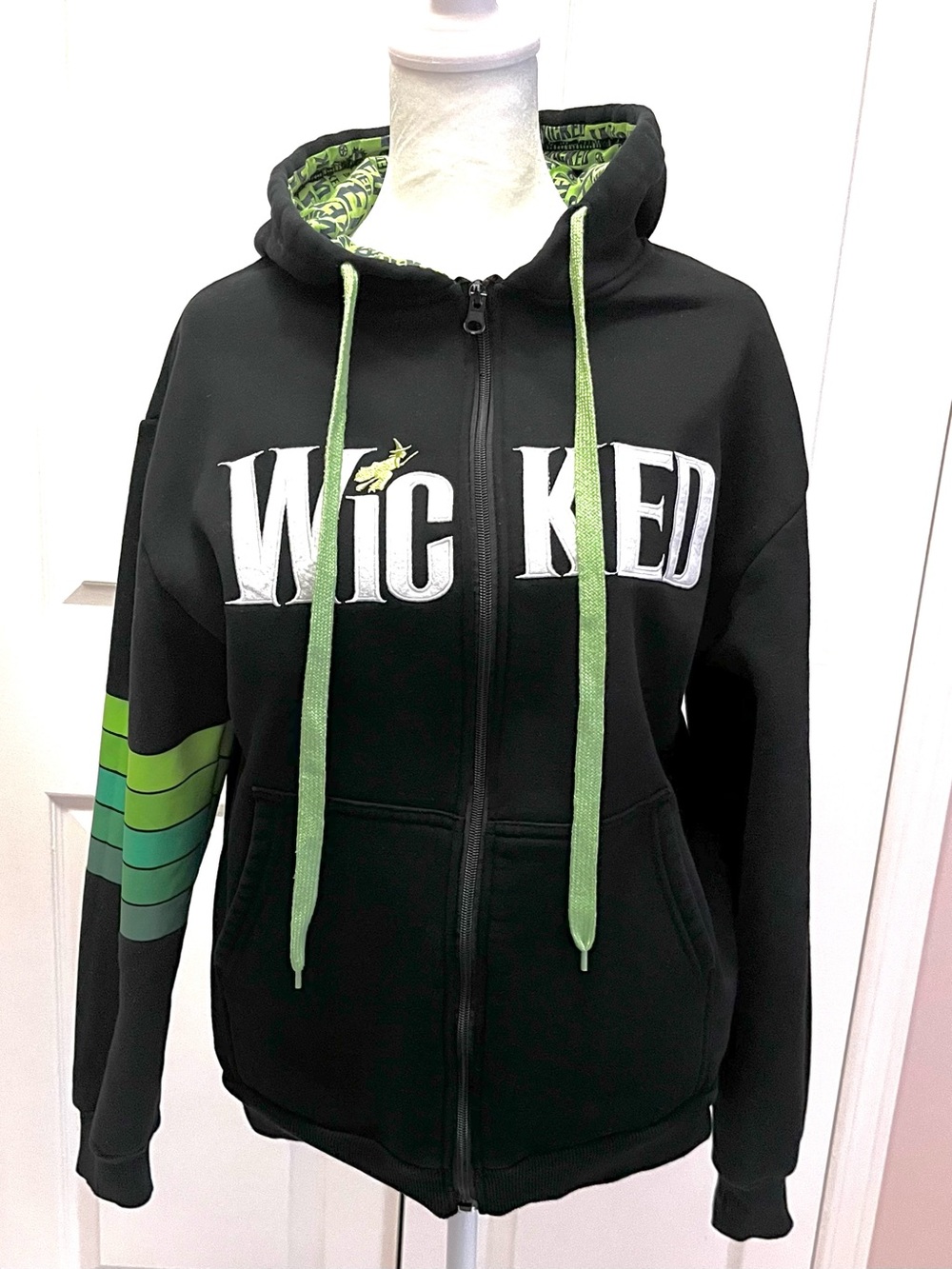 Wear Wicked Broadway Musical Unisex Full Zip Hoodie Black Green M